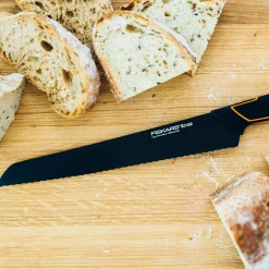 FISKARS Edge Brødkniv 23cm