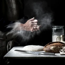 GLOBAL Brødkniv G-9 22cm