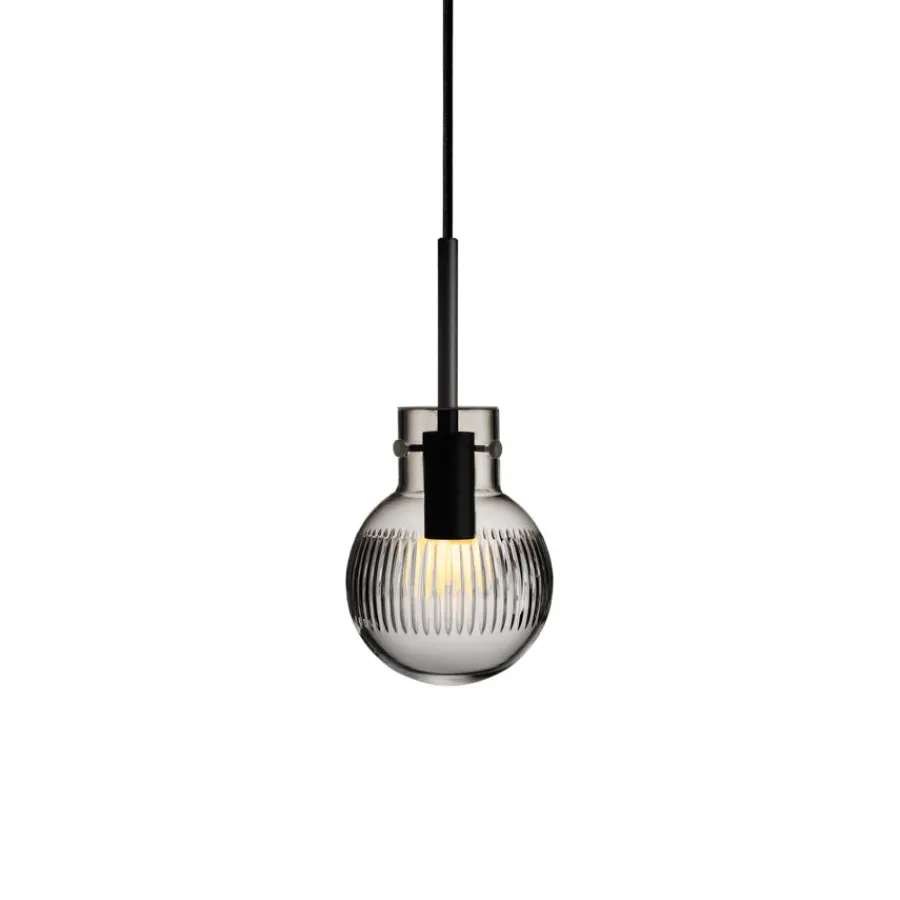 HADELAND GLASSVERK Krystallkule Taklampe Skjær Røkgrå