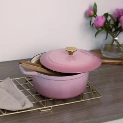 NOVA Dynamic Støpejernsgryte 4,3L 24cm Rosa