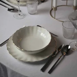 NOVA Lilly Dyp Tallerken 20cm Hvit m/Gullkant