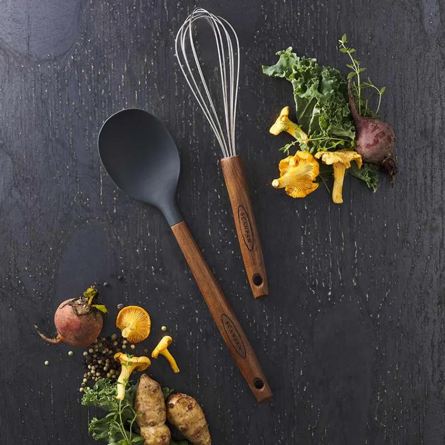 SCANPAN Ballongvisp 28cm Karbonisert Ask